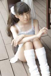 [Image: bc03ooofw25g_t.jpg]